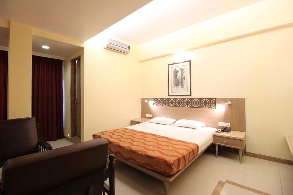 Hotel Samrat Mumbai Quarto foto
