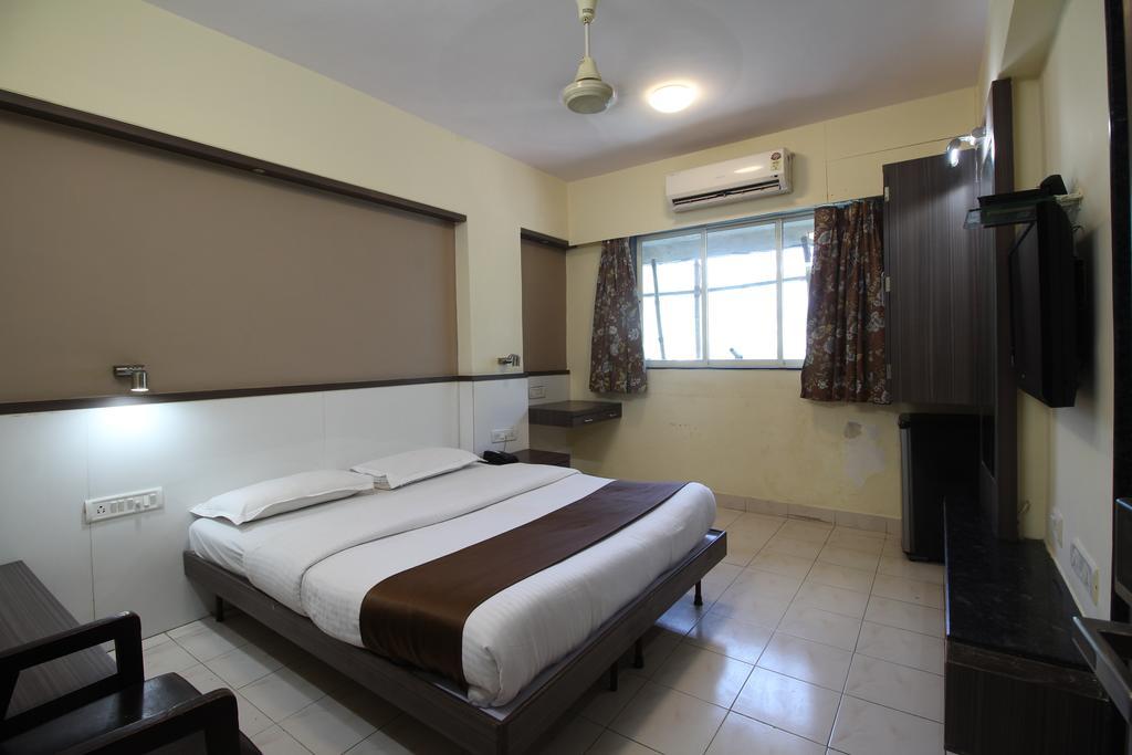 Hotel Samrat Mumbai Quarto foto