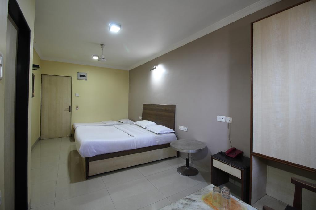 Hotel Samrat Mumbai Quarto foto