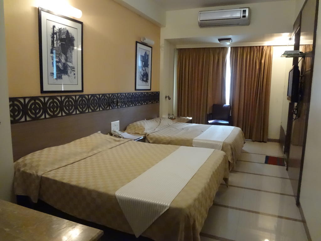 Hotel Samrat Mumbai Quarto foto