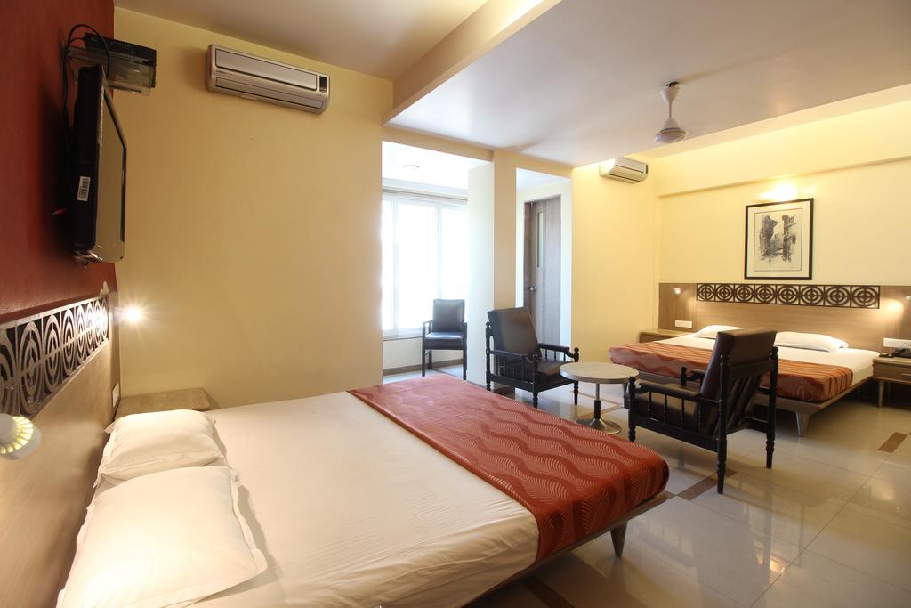 Hotel Samrat Mumbai Quarto foto
